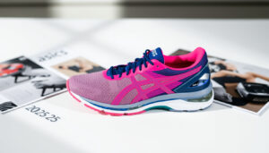 ASICS Novablast 5 Dam – Pris, Färger och Recension 2025